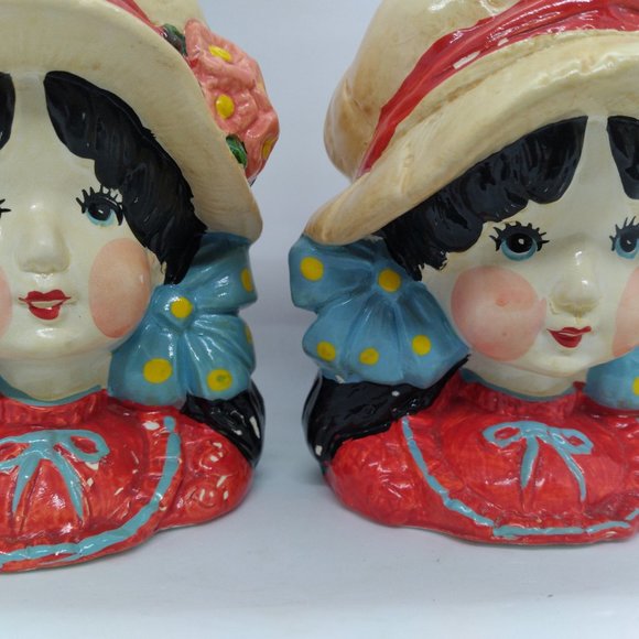 Two Vtg Enesco Japan Set of Strawberry Shortcake style Girls Head Planter vases - Picture 15 of 16